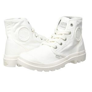 Palladium Pampa Hi Bootie in Star White 7.5 M